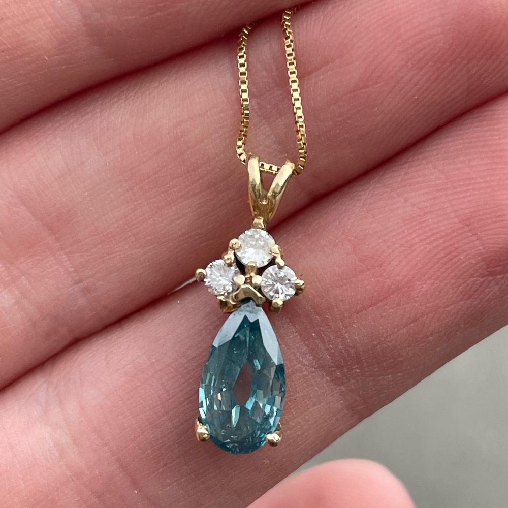 Need a Diamond? - Picture 12 of 17